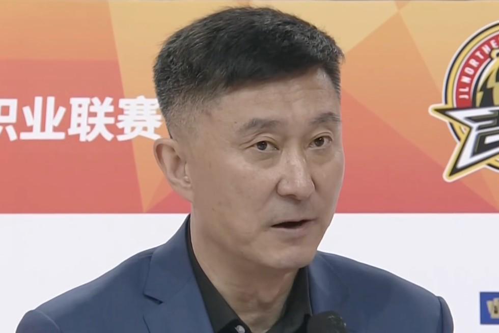 乐鱼vip-杜锋：吉林的三分球让我们压力巨大，靠防守的统一性赢下比赛